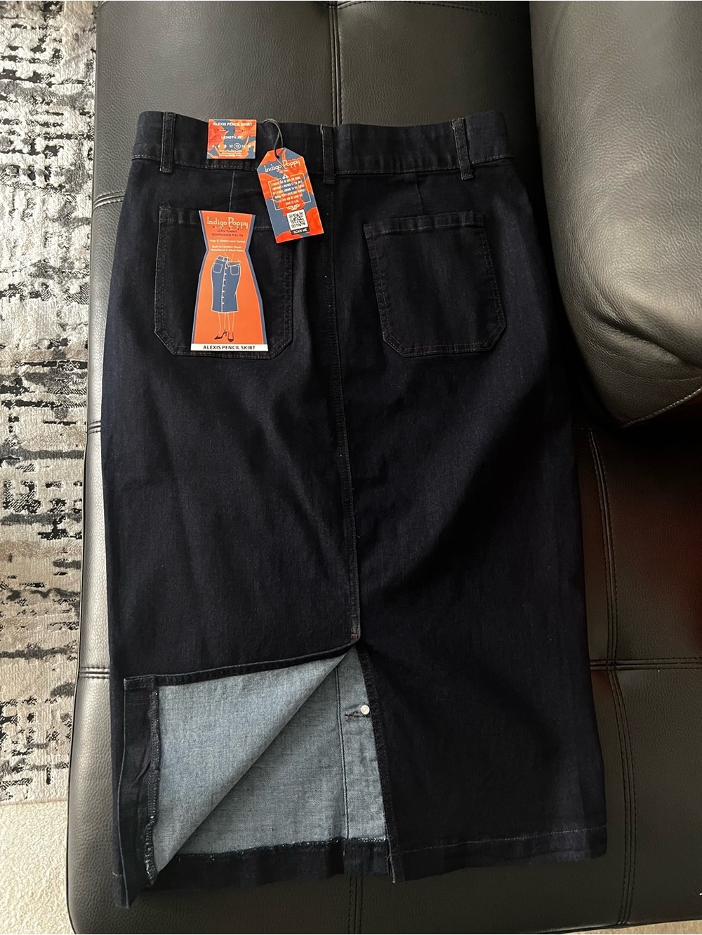 Alexis pencil skirt - Picture 4 of 5